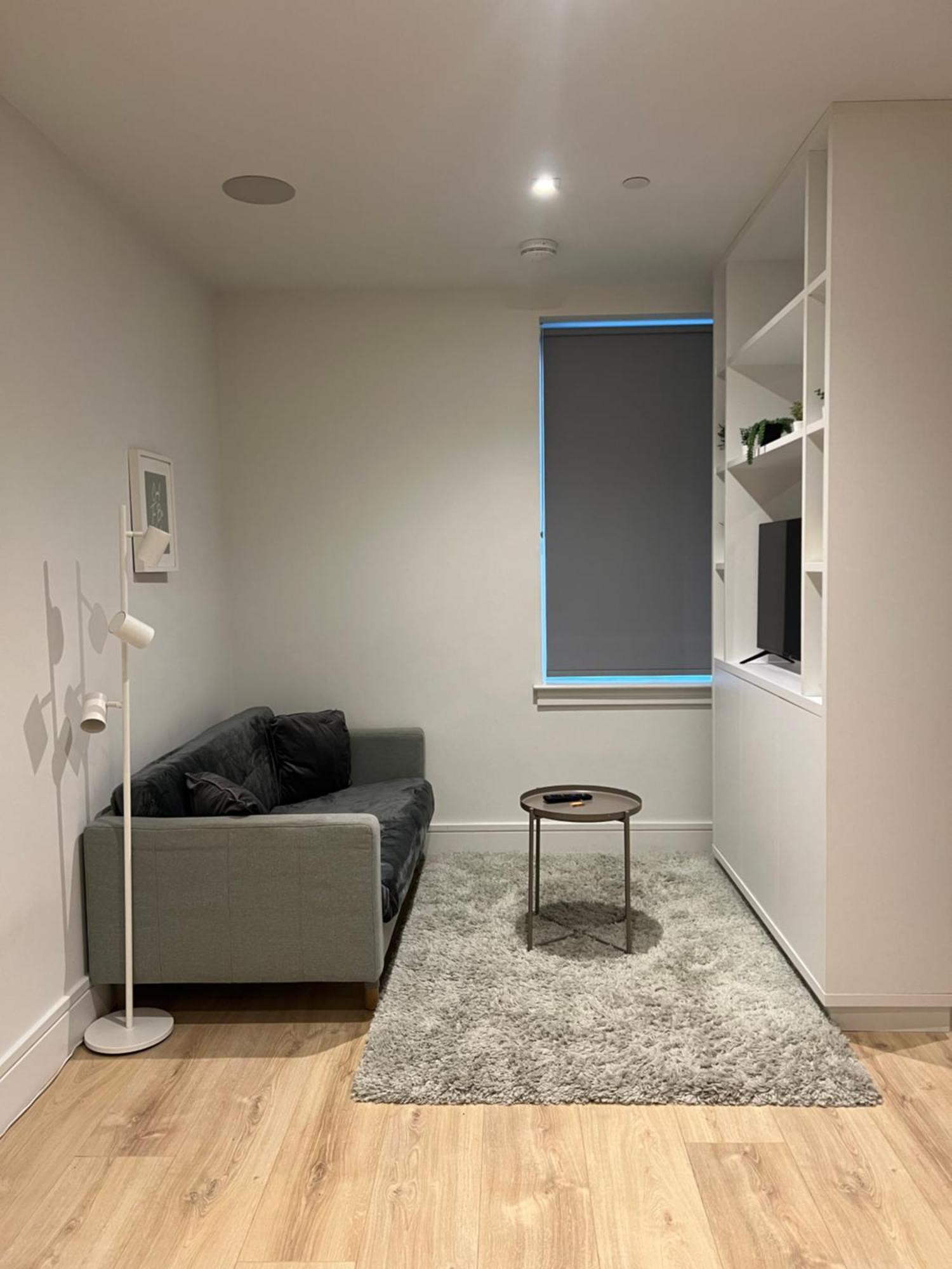 London Heathrow Airport Apartment Voyager House Terminal 12345 - Ev Electric And Parking Available! Хилингдън Екстериор снимка